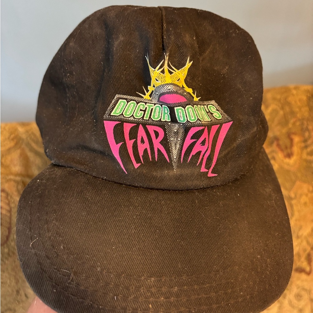 Vintage Universal Studios Snapback Hat (1999, Doctor Dooms Fear Fall)